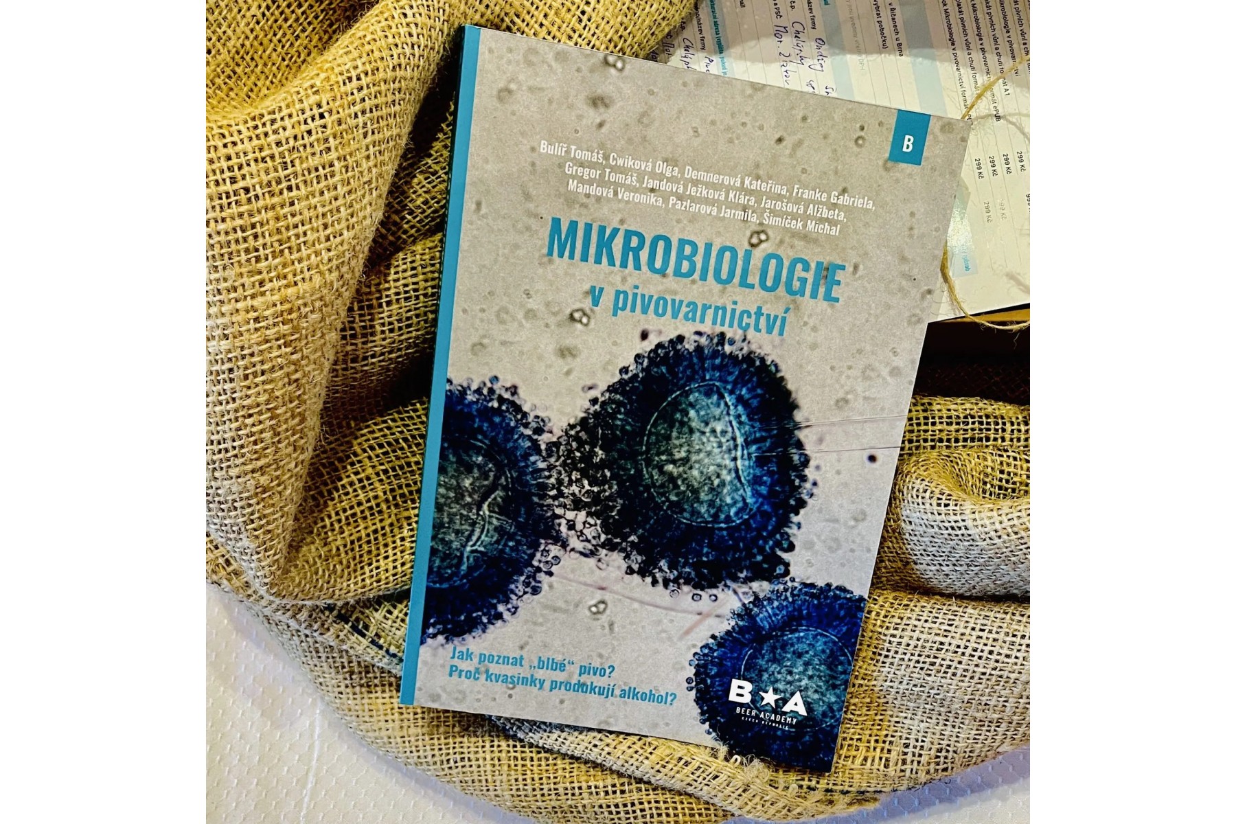 Novinka v prodeji kniha „Mikrobiologie v pivovarnictví“